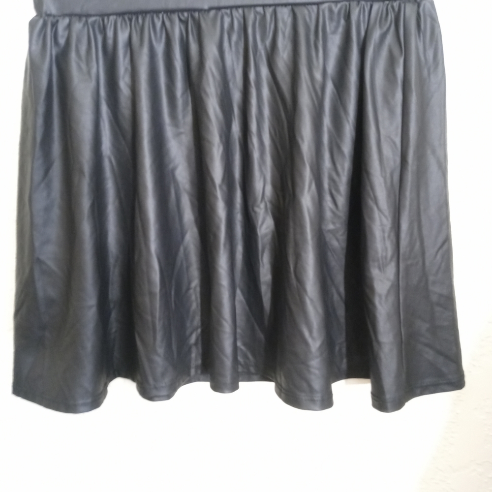 Black skirt